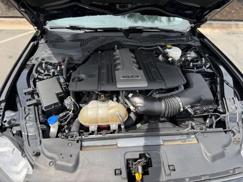 Used 2020 Ford Mustang GT Premium w/ Equipment Group 401A image 6