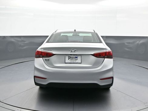 Certified 2021 Hyundai Accent SE FWD image 7