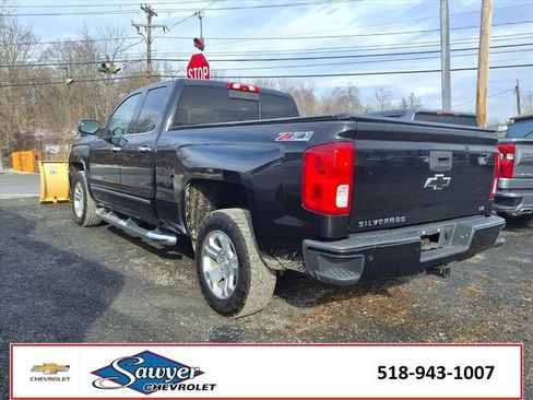 Used 2017 Chevrolet Silverado 1500 LTZ Z71 w/ LTZ Plus Package image 4