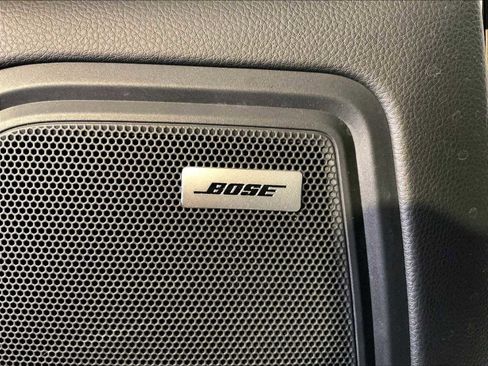 Used 2026 Porsche Macan image 38