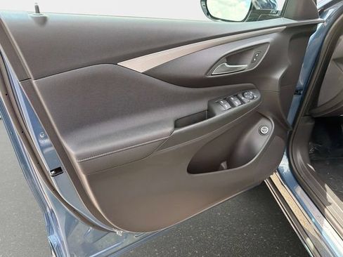 New 2026 Buick Envista Sport Touring FWD image 17
