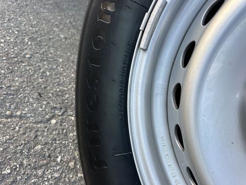 Used 2025 Toyota Tacoma SR image 26