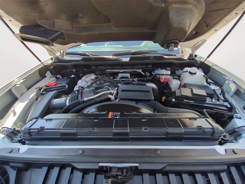 Used 2025 Chevrolet Silverado 2500 LT w/ Convenience Package AWD/4WD image 37