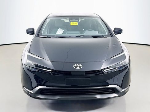 Used 2026 Toyota Prius LE FWD image 2