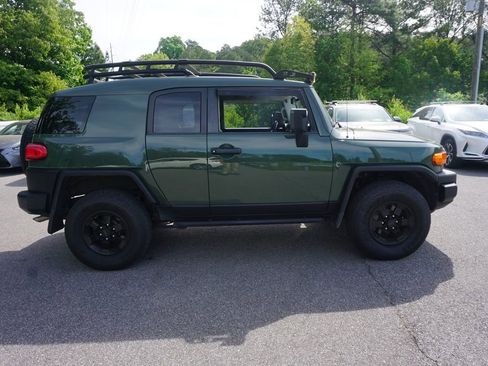 Used 2011 Toyota FJ Cruiser 4WD w/ Trail Teams Special Edition image 18