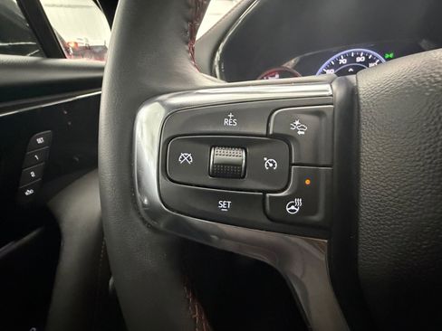 Used 2023 Chevrolet Blazer RS w/ Enhanced Convenience Package image 17