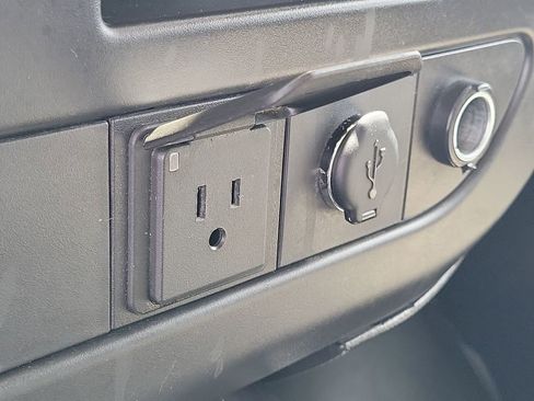 Used 2021 Chevrolet Express 3500 w/ Power Convenience Package RWD image 30