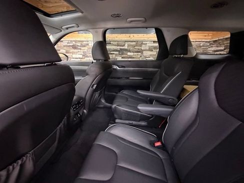 Certified 2024 Hyundai Palisade SEL w/ Premium Package AWD/4WD image 33