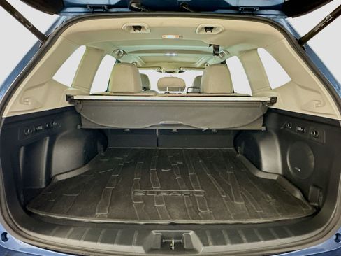 Used 2023 Subaru Forester Limited AWD/4WD image 31