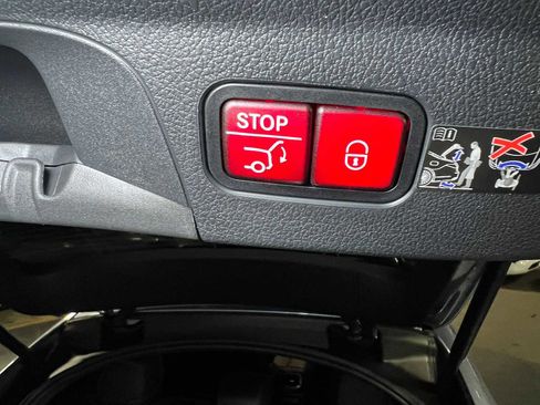 New 2026 Mercedes-Benz GLE 63 AMG S image 18