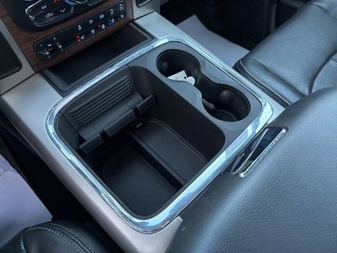 Used 2018 RAM 3500 Laramie image 34