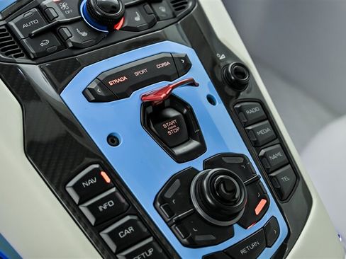 Used 2014 Lamborghini Aventador LP 700-4 AWD/4WD image 31