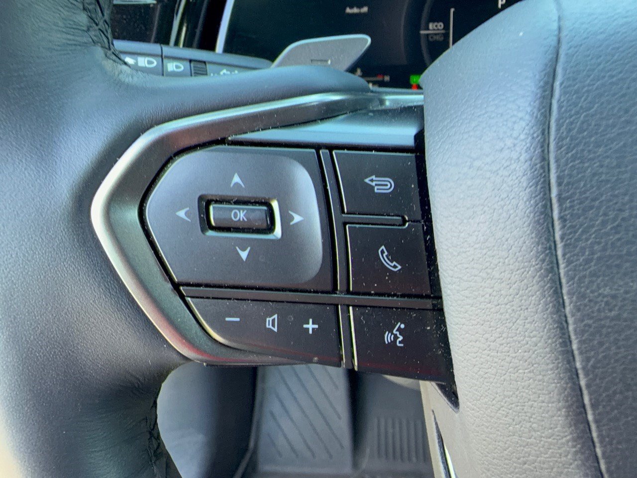 Used 2026 Lexus RX 350h w/ Convenience Package AWD/4WD image 19