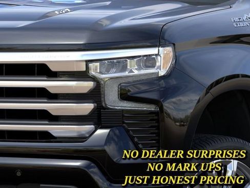 New 2026 Chevrolet Silverado 1500 High Country AWD/4WD image 10