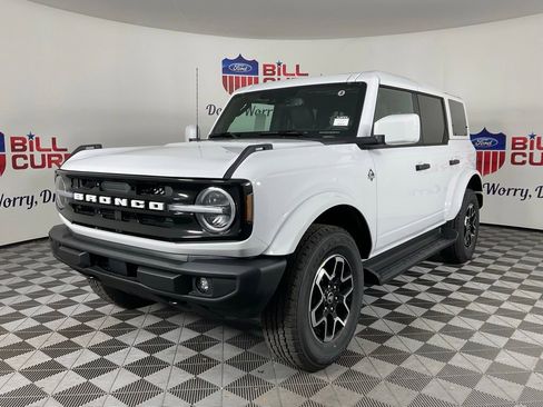 New 2026 Ford Bronco Outer Banks AWD/4WD image 7