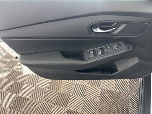 Used 2025 Honda Accord Sport image 24