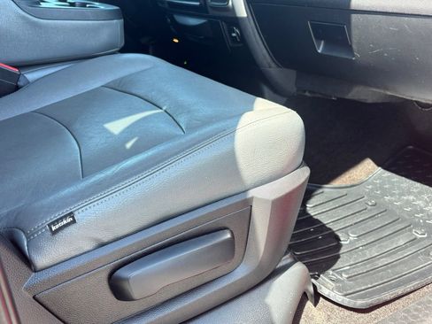 Used 2016 RAM 1500 Classic SLT w/ Cold Weather Group AWD/4WD image 23