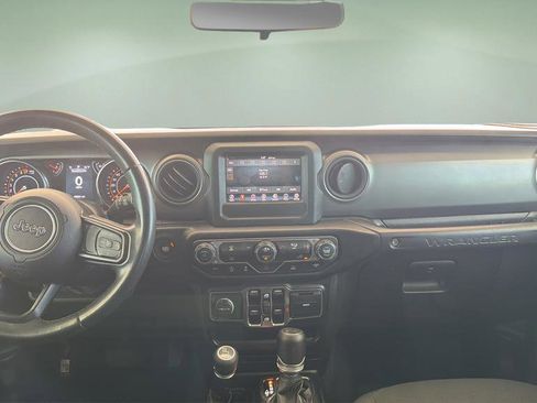 Used 2022 Jeep Wrangler Unlimited Sport AWD/4WD image 7