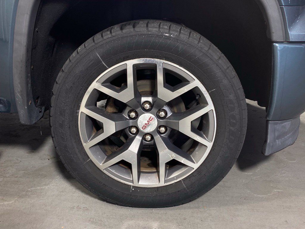 Used 2014 GMC Sierra 1500 SLT w/ All-Terrain Package AWD/4WD image 12