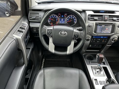 Used 2019 Toyota 4Runner Limited image 12