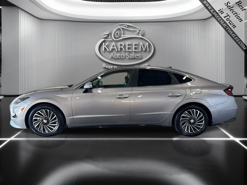 Used 2022 Hyundai Sonata Limited w/ Cargo Package FWD image 8