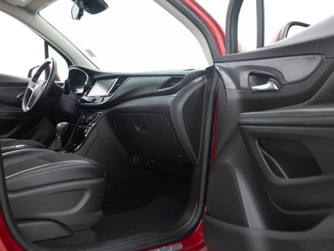 Used 2019 Buick Encore Preferred FWD image 30