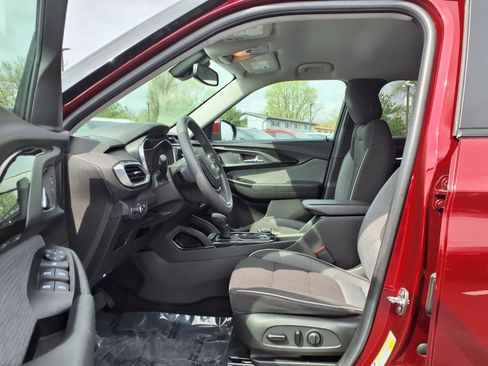 Used 2022 Chevrolet TrailBlazer LT w/ Convenience Package image 18