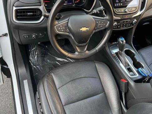 Used 2020 Chevrolet Equinox Premier image 26