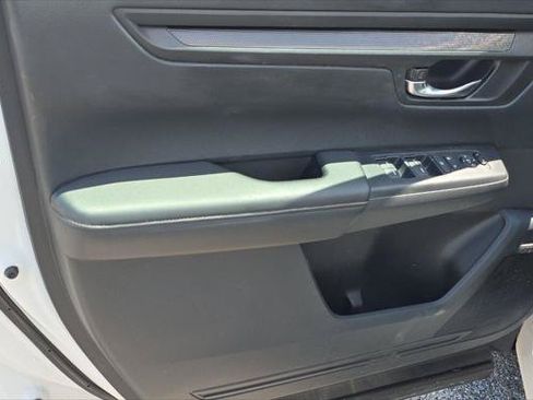 Used 2024 Honda CR-V LX image 23