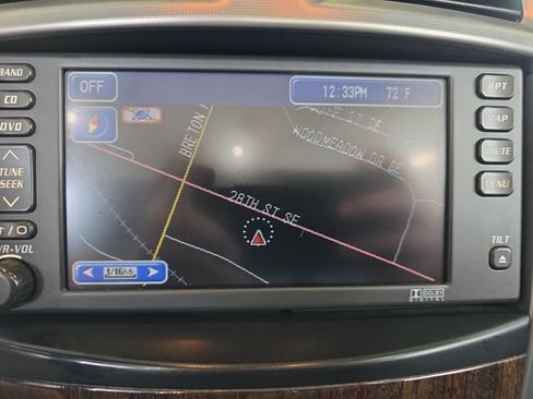 Used 2006 Cadillac XLR V RWD image 29