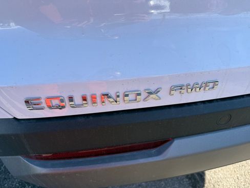 New 2026 Chevrolet Equinox LT image 16