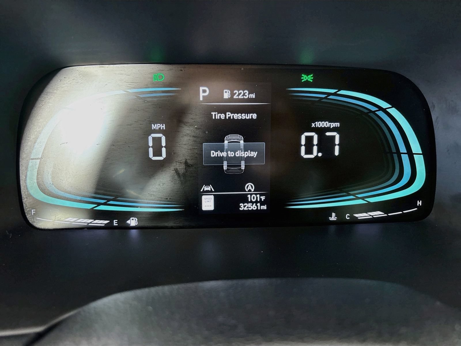 Used 2025 Hyundai Palisade SEL FWD image 12