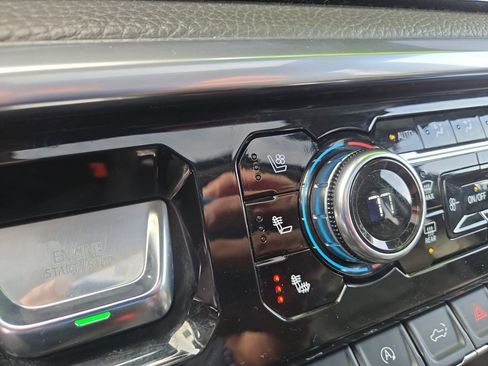 Used 2022 GMC Sierra 1500 Denali w/ Denali Reserve Package image 24