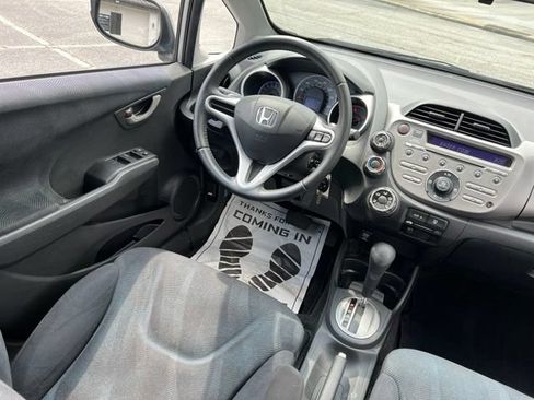 Used 2011 Honda Fit Sport image 28