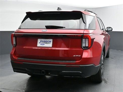 New 2026 Ford Explorer ST-Line w/ ST-Line Street Pack image 14