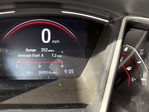 Used 2019 Honda Civic Sport image 11