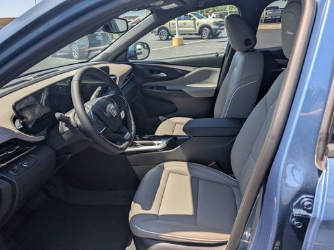 New 2026 Buick Envista Avenir FWD image 13