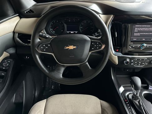 Certified 2022 Chevrolet Traverse LS image 17