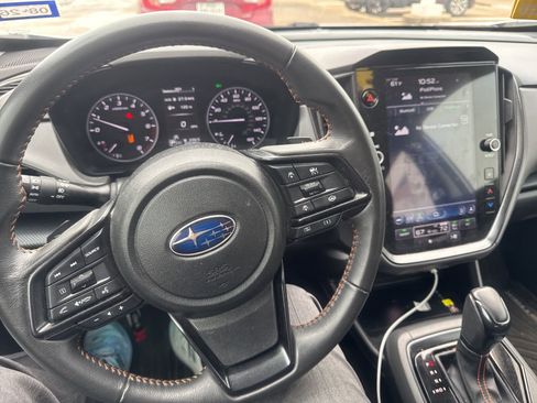 Used 2024 Subaru Crosstrek 2.5i Limited AWD/4WD image 14