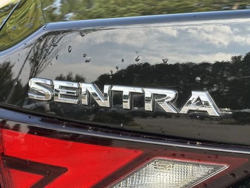 Used 2024 Nissan Sentra S FWD image 22