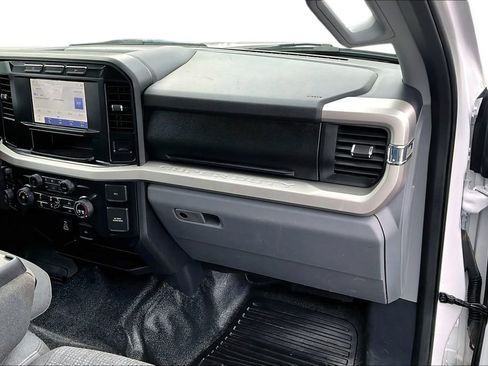 Used 2024 Ford F350 XLT image 17