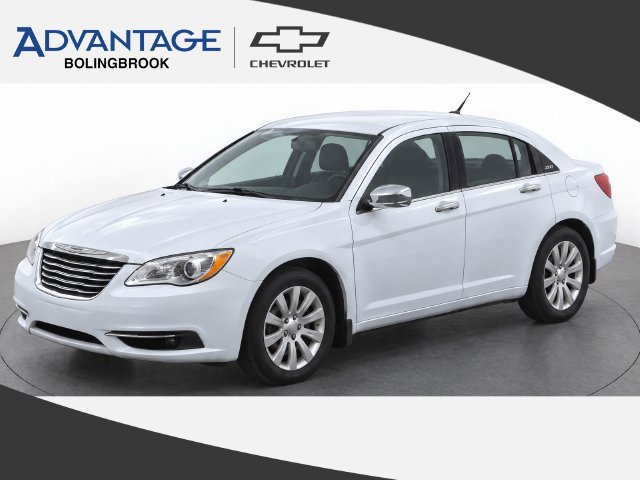 Used 2014 Chrysler 200 Limited FWD image 1