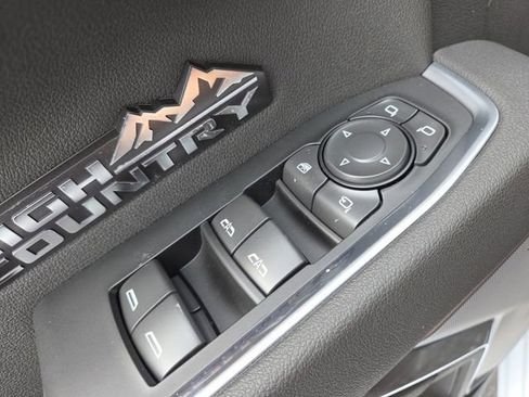 New 2026 Chevrolet Silverado 1500 High Country w/ Technology Package AWD/4WD image 11