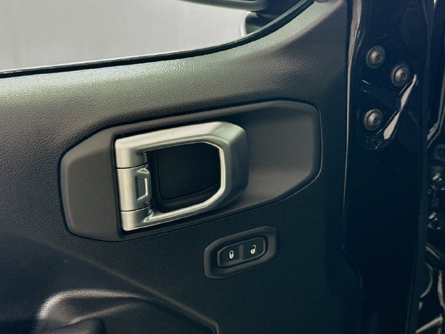 New 2026 Jeep Wrangler Sport AWD/4WD image 17