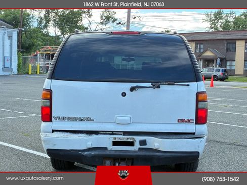 Used 2002 GMC Yukon XL Denali AWD/4WD image 7
