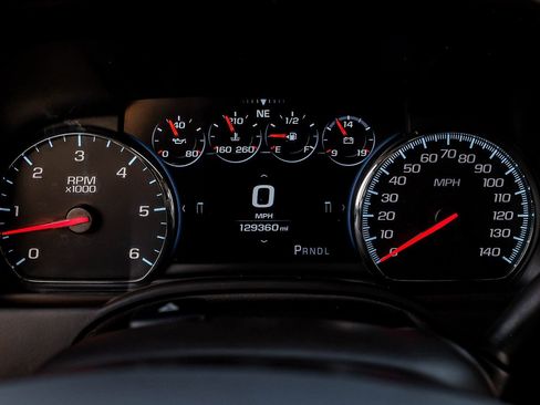 Used 2019 GMC Yukon Denali w/ Open Road Package image 21