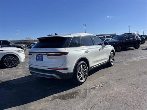 Used 2022 Lincoln Corsair FWD w/ Equipment Group 101A image 3