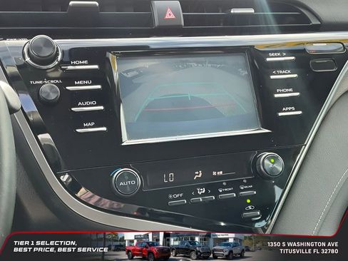 Used 2019 Toyota Camry SE FWD image 25