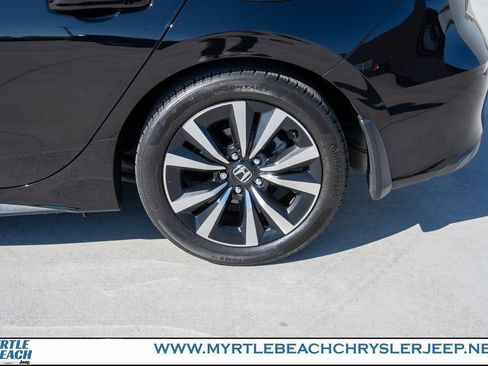 Used 2023 Honda Civic EX-L image 12