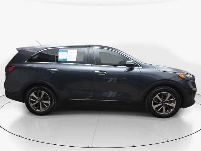 Used 2020 Kia Sorento FWD V6 image 5